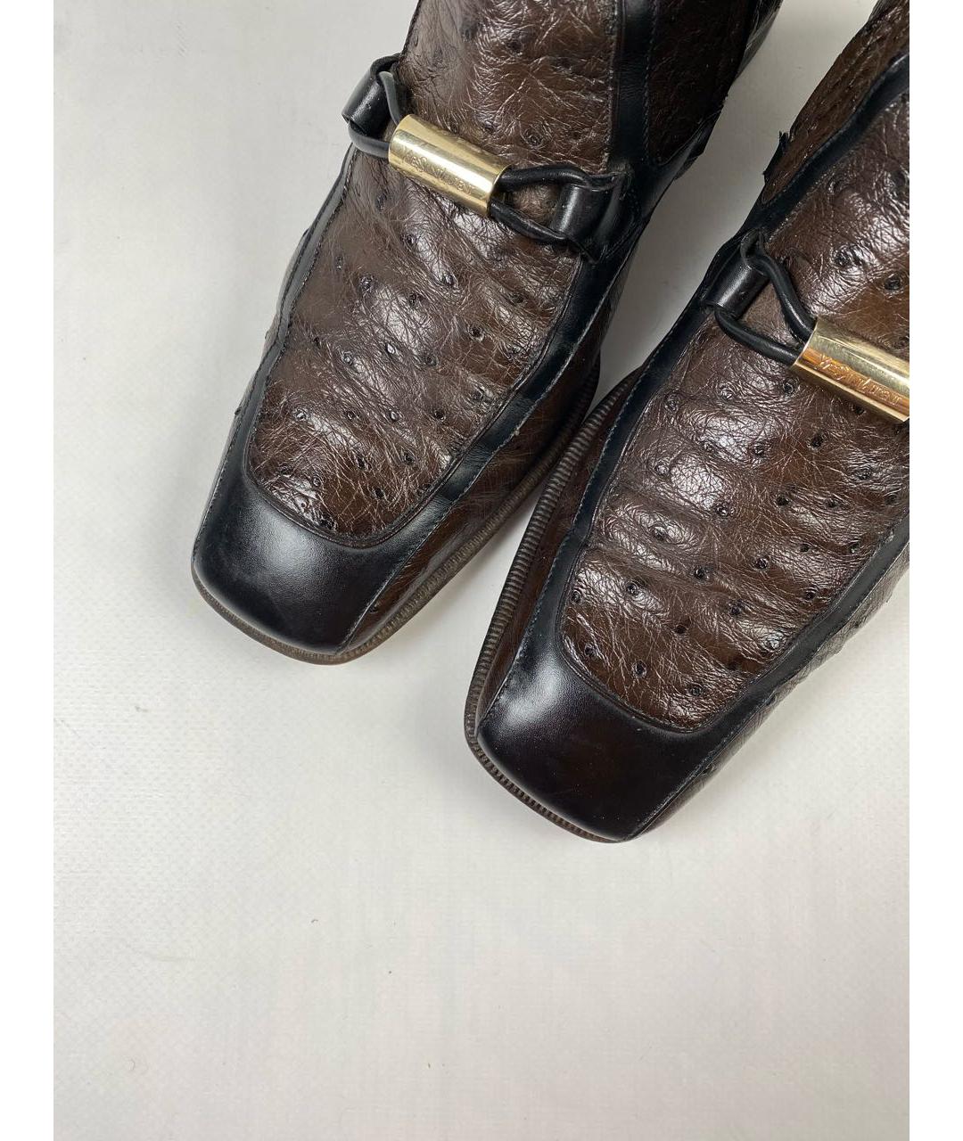 SAINT LAURENT Коричневые высокие ботинки из экзотической кожи, фото 6