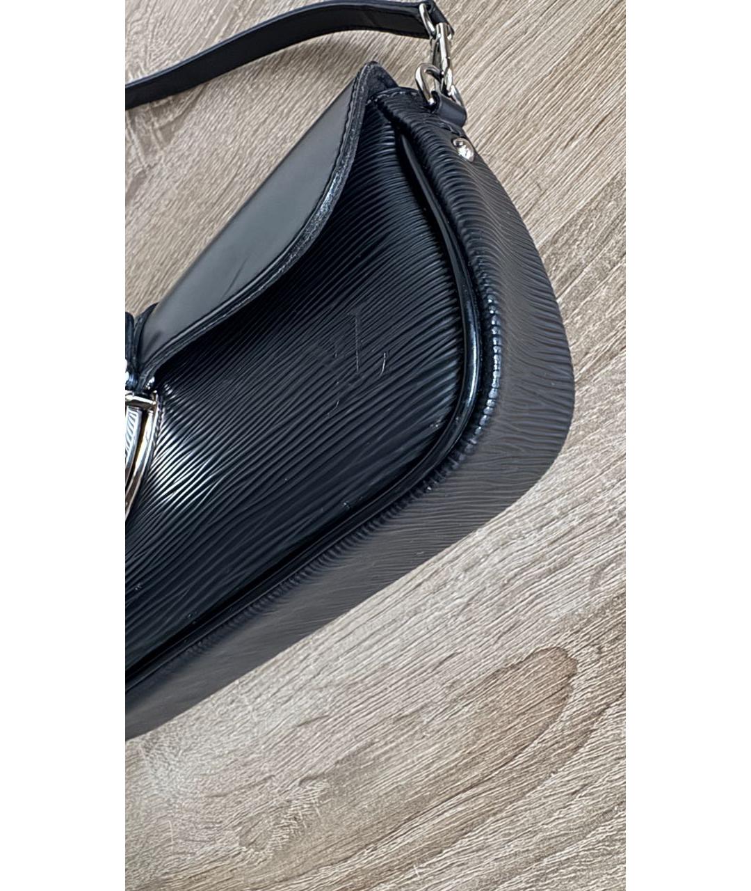 LOUIS VUITTON Черная кожаная сумка с короткими ручками, фото 3