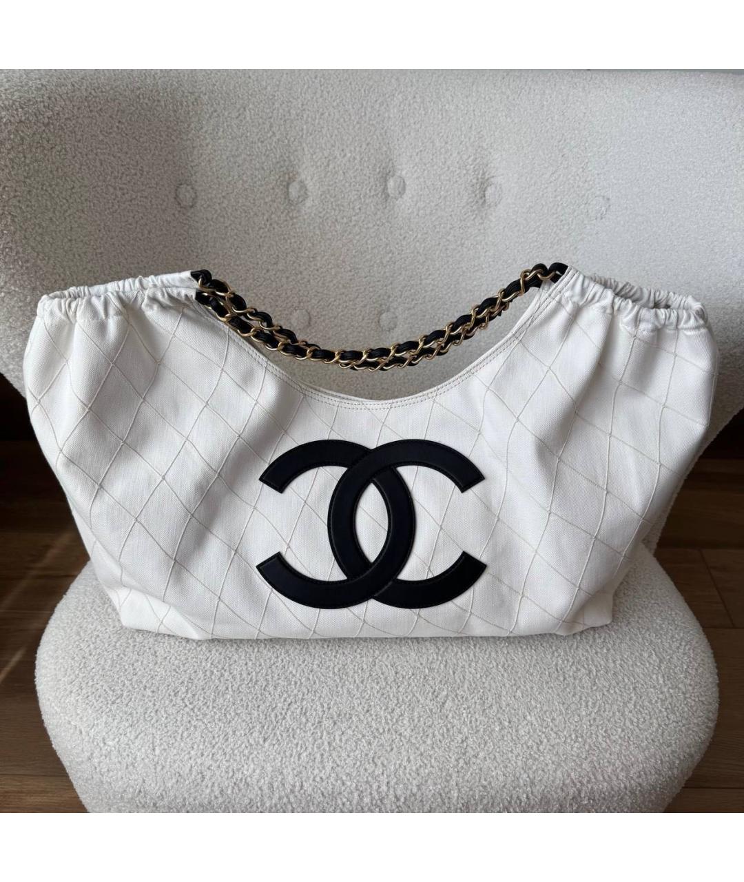 CHANEL Белая деним сумка тоут, фото 2