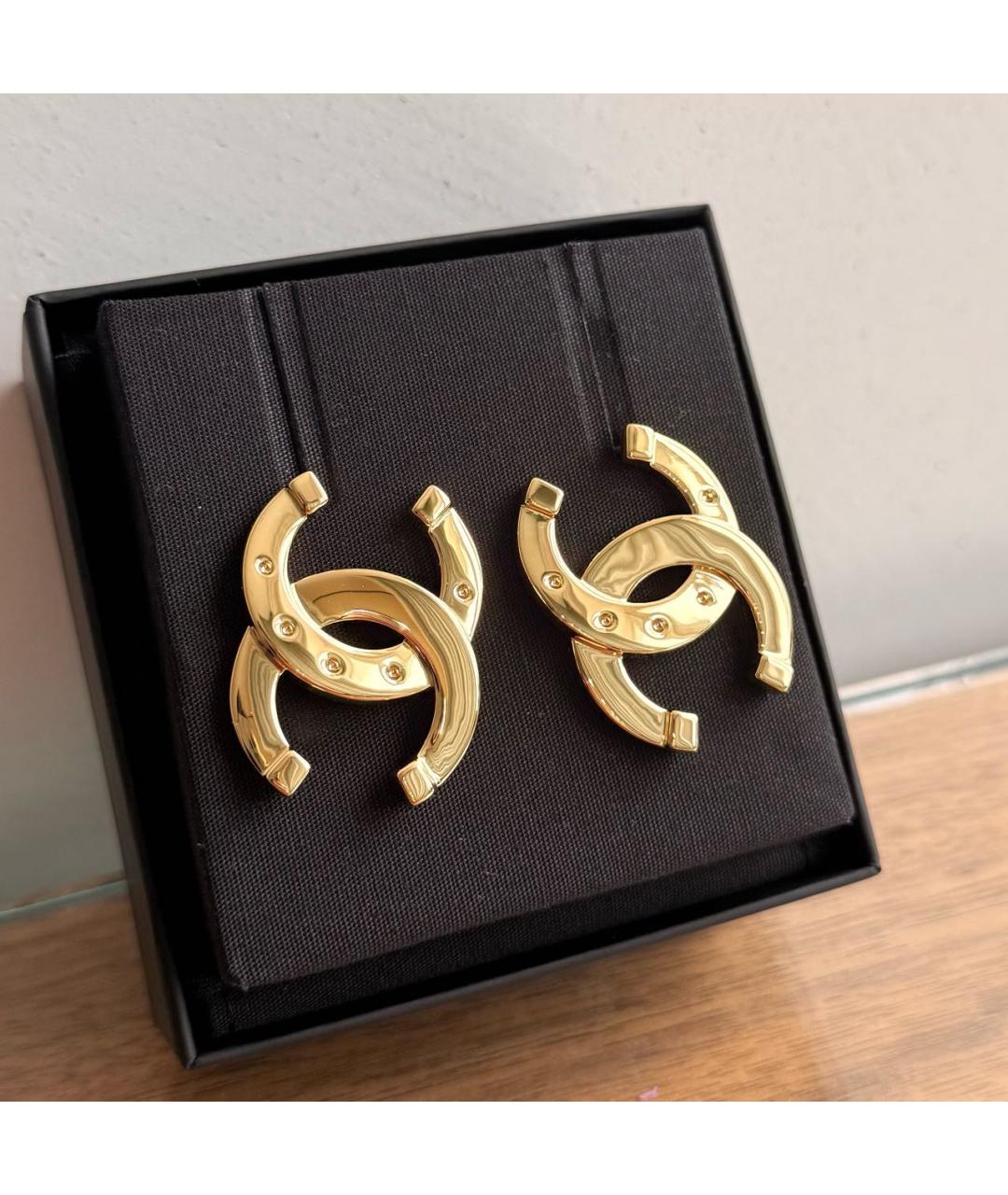 CHANEL Золотые серьги, фото 3