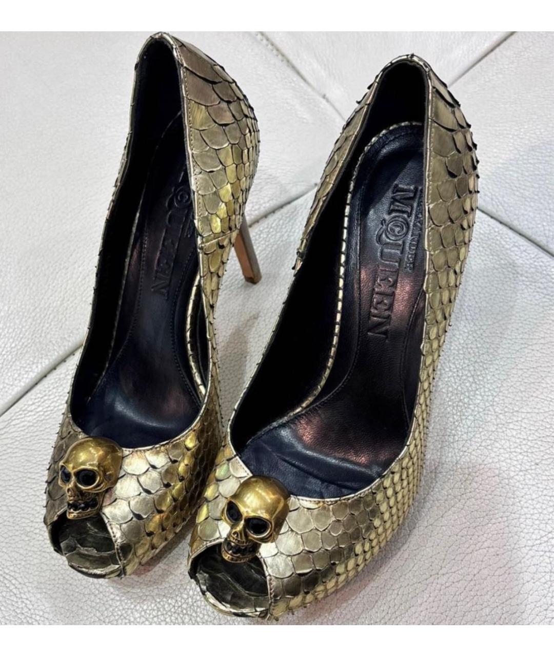 ALEXANDER MCQUEEN Золотые кожаные туфли, фото 2