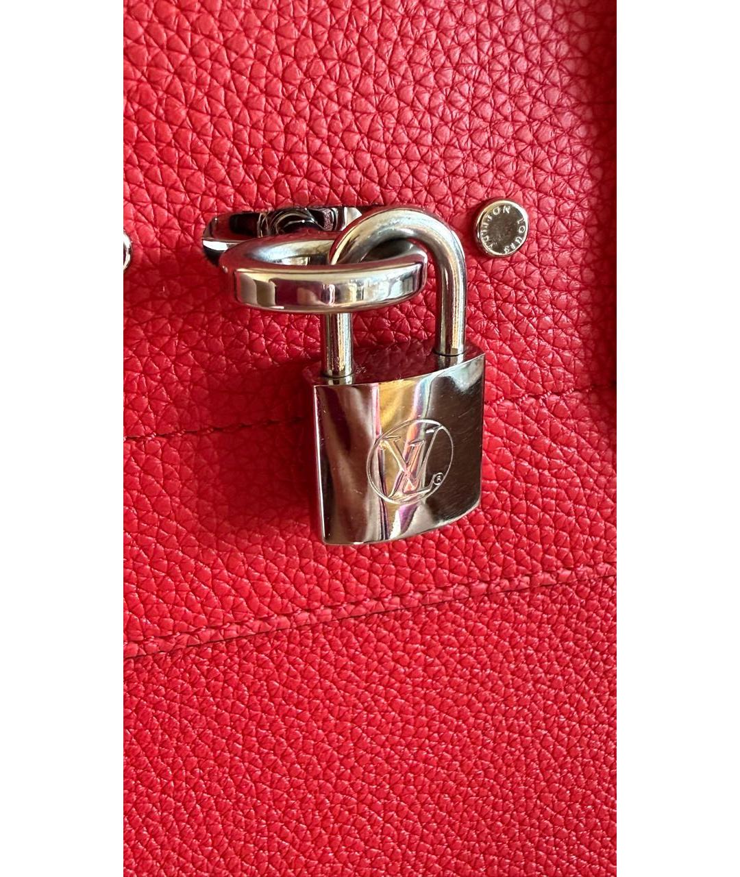 LOUIS VUITTON Красная кожаная сумка с короткими ручками, фото 6