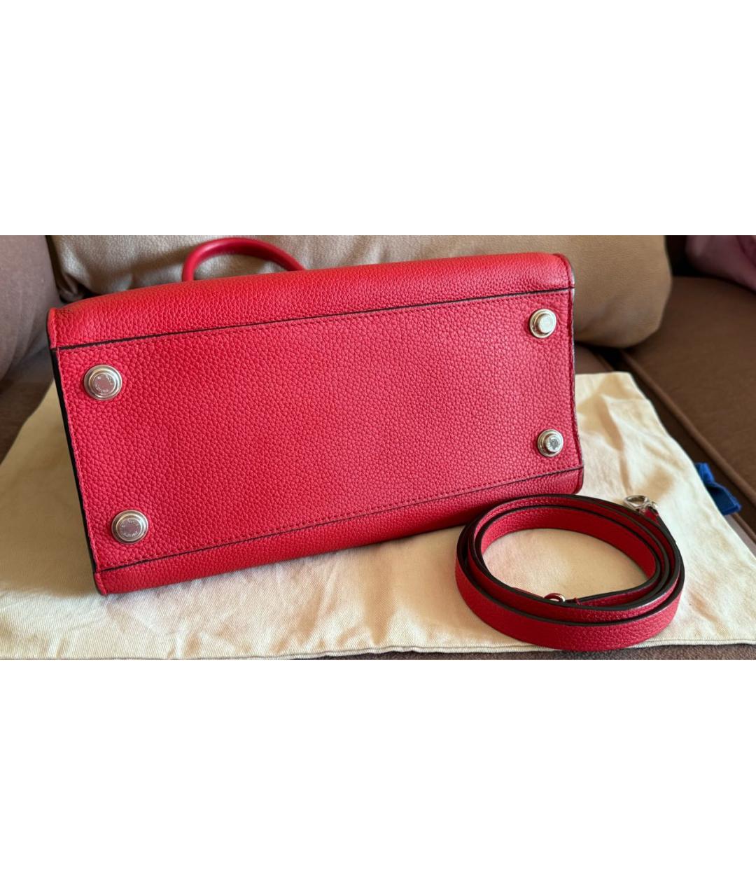LOUIS VUITTON Красная кожаная сумка с короткими ручками, фото 4