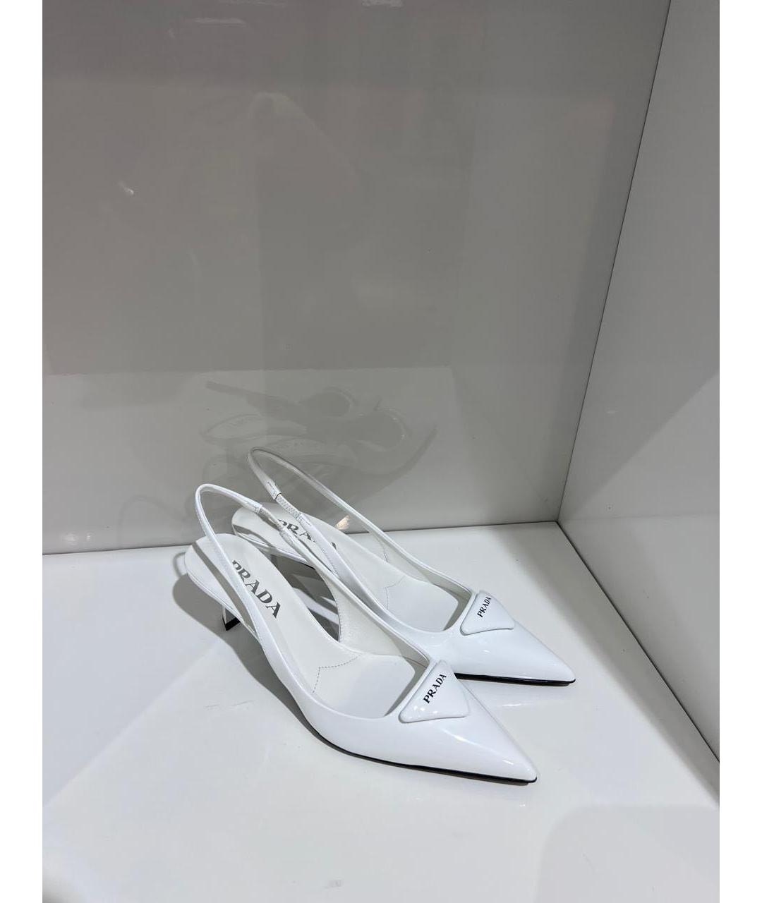 PRADA Белые кожаные туфли, фото 2
