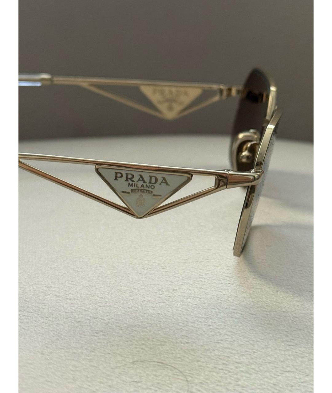 PRADA Золотые металлические солнцезащитные очки, фото 3