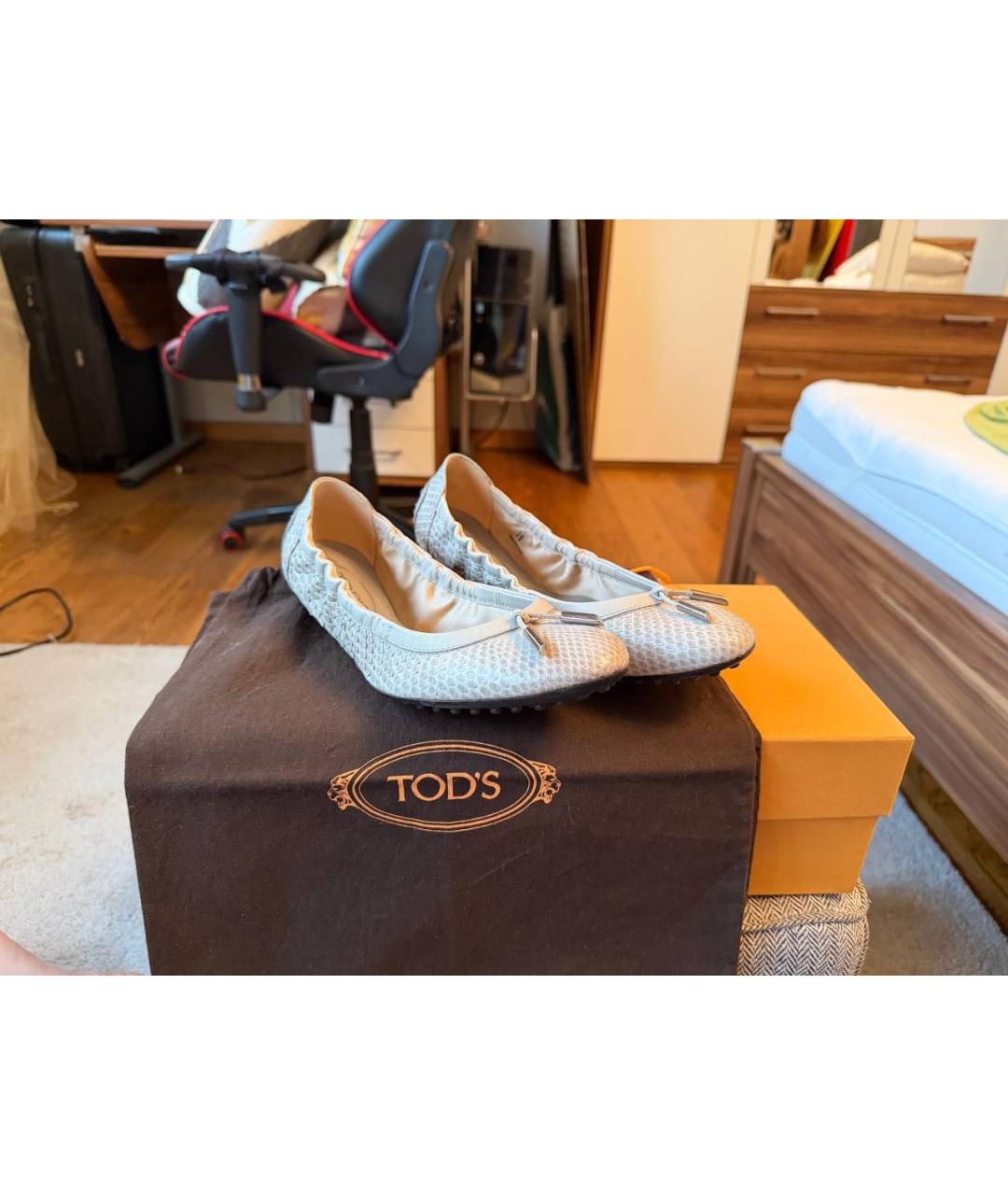 TOD'S Бежевые кожаные балетки, фото 5