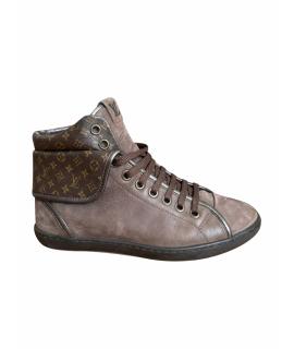 LOUIS VUITTON Кеды