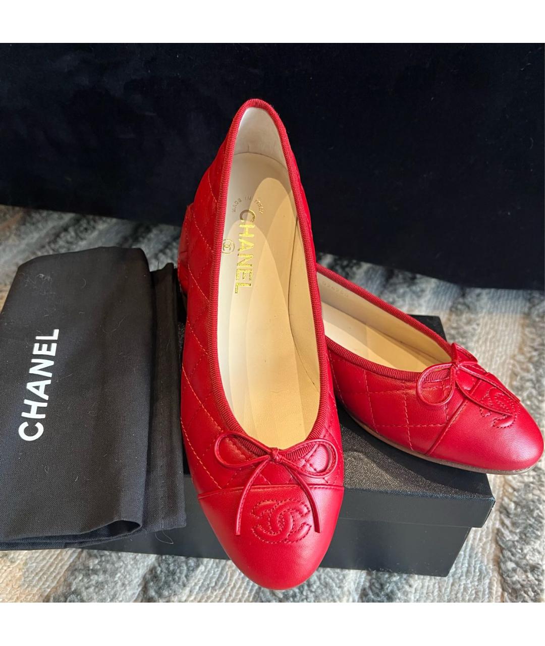 CHANEL Красные кожаные балетки, фото 5