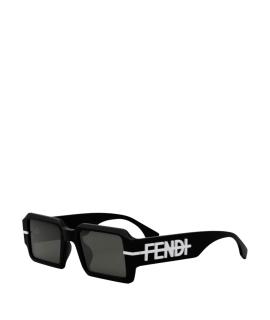 FENDI Солнцезащитные очки