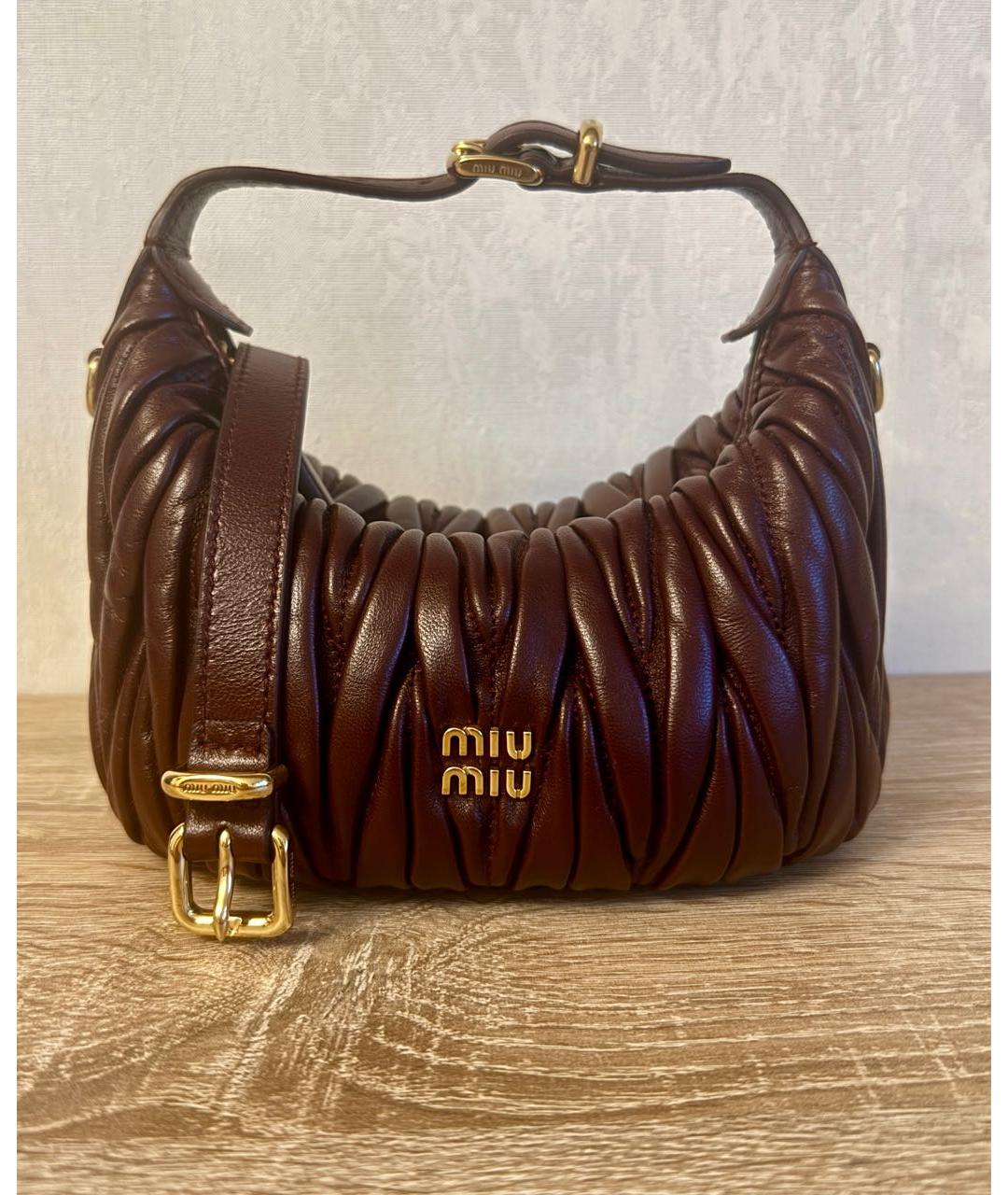 MIU MIU Кожаная сумка с короткими ручками, фото 9