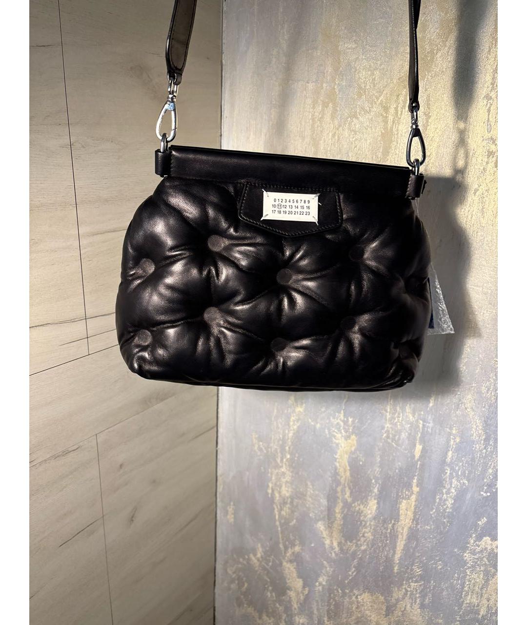 MAISON MARGIELA Черная сумка тоут из лакированной кожи, фото 8