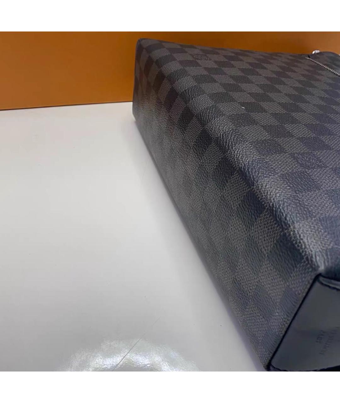 LOUIS VUITTON Антрацитовая кожаная сумка через плечо, фото 8