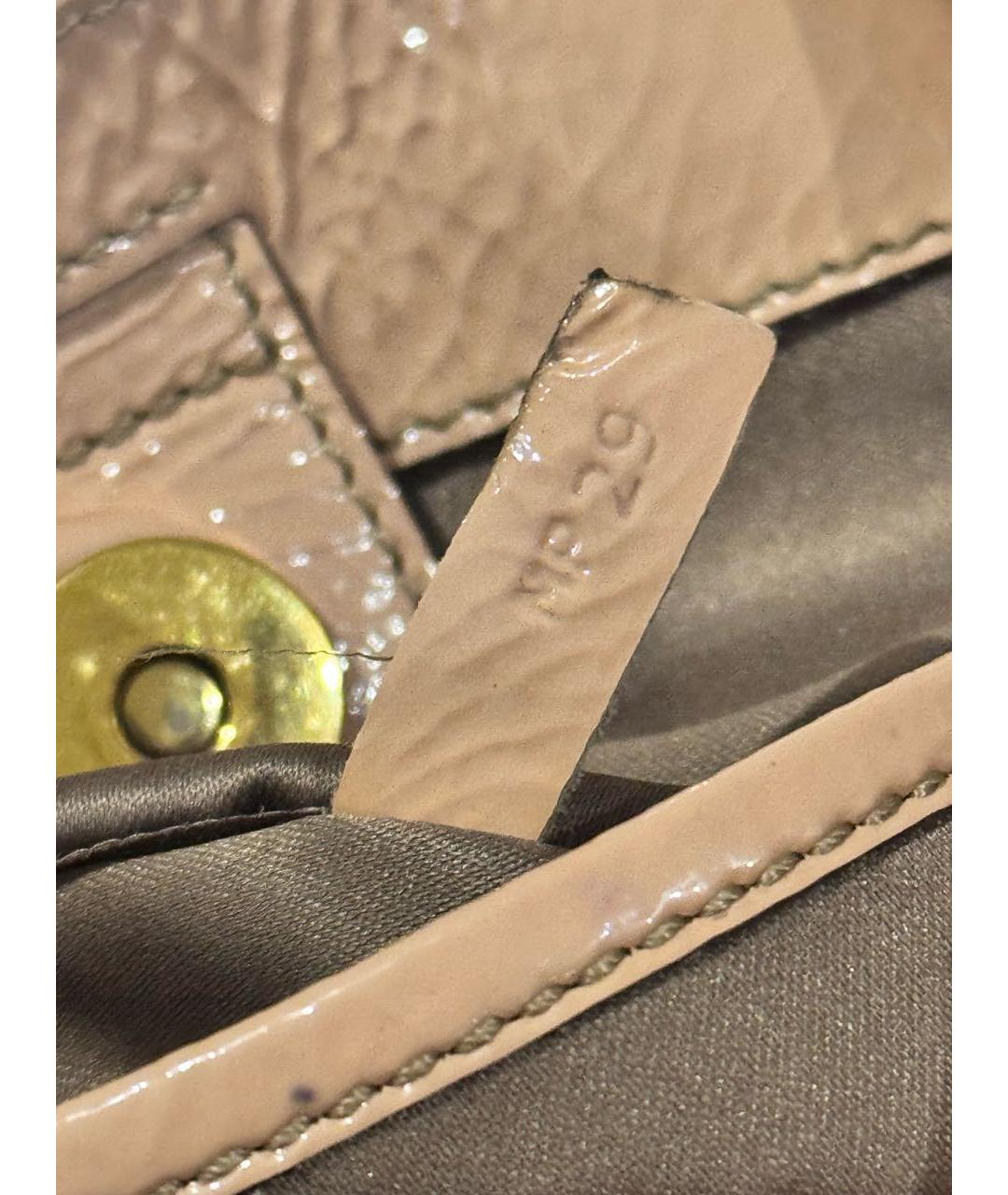 TOD'S Бежевая сумка тоут из лакированной кожи, фото 4