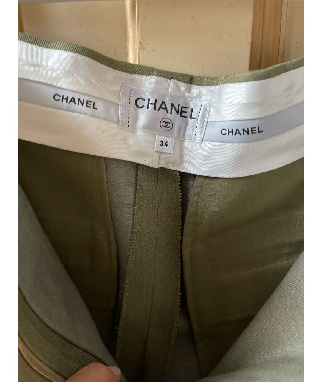 CHANEL PRE-OWNED Хаки хлопковые шорты, фото 3