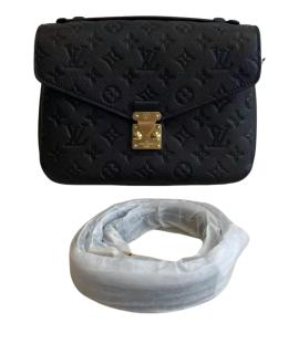 LOUIS VUITTON Сумка через плечо