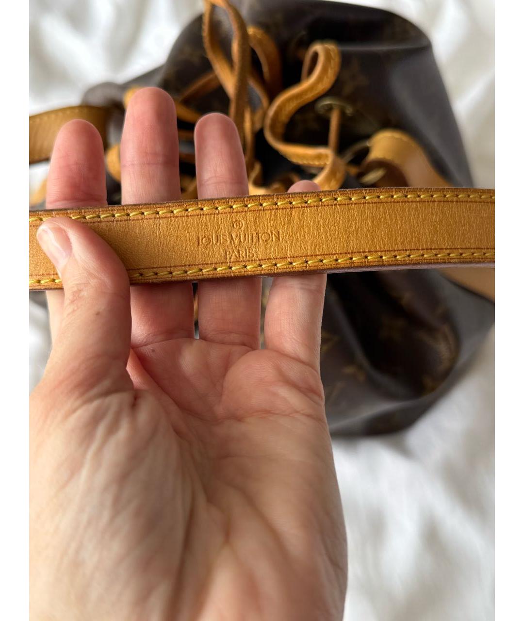 LOUIS VUITTON Коричневая кожаная сумка через плечо, фото 7
