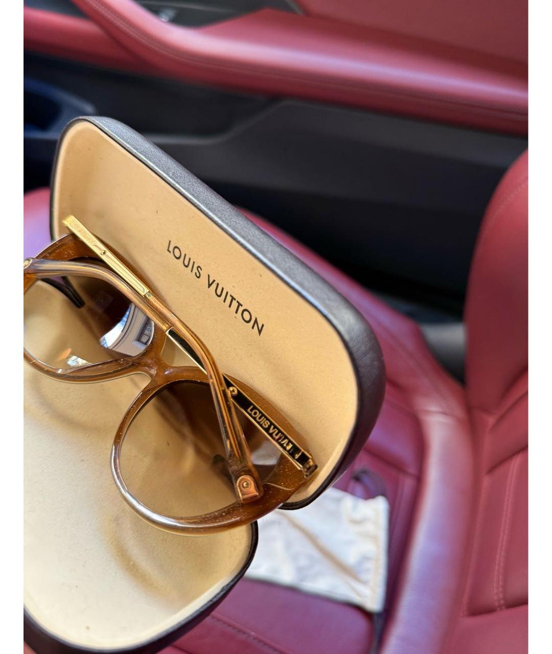 LOUIS VUITTON Пластиковые солнцезащитные очки, фото 3