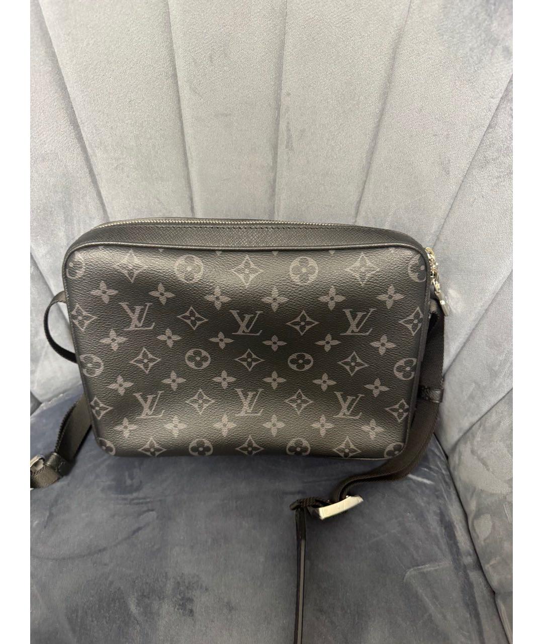 LOUIS VUITTON Черная кожаная сумка на плечо, фото 3