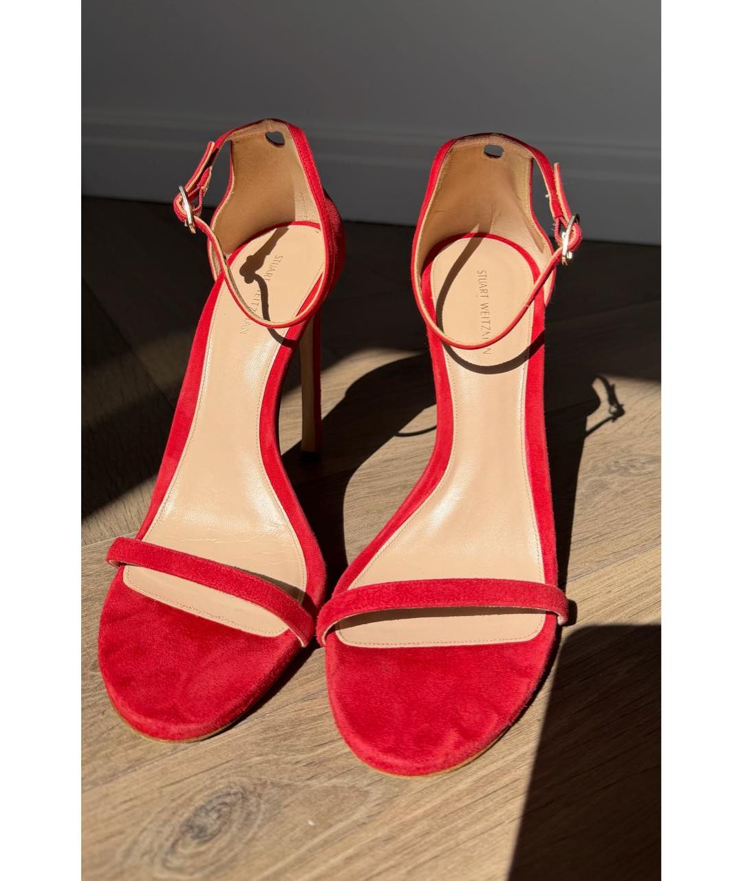 STUART WEITZMAN Красные замшевые босоножки, фото 5