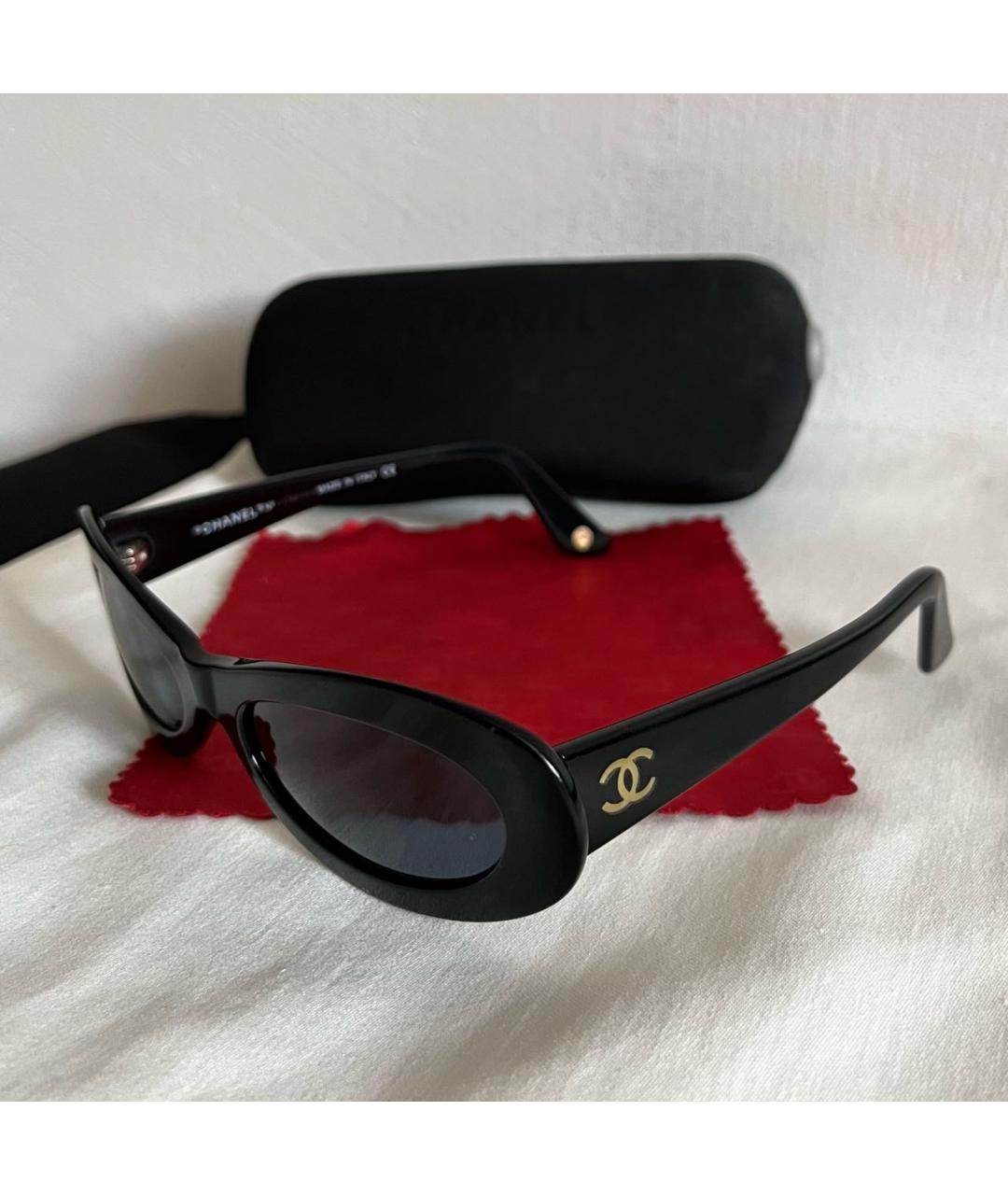 CHANEL Черные пластиковые солнцезащитные очки, фото 3