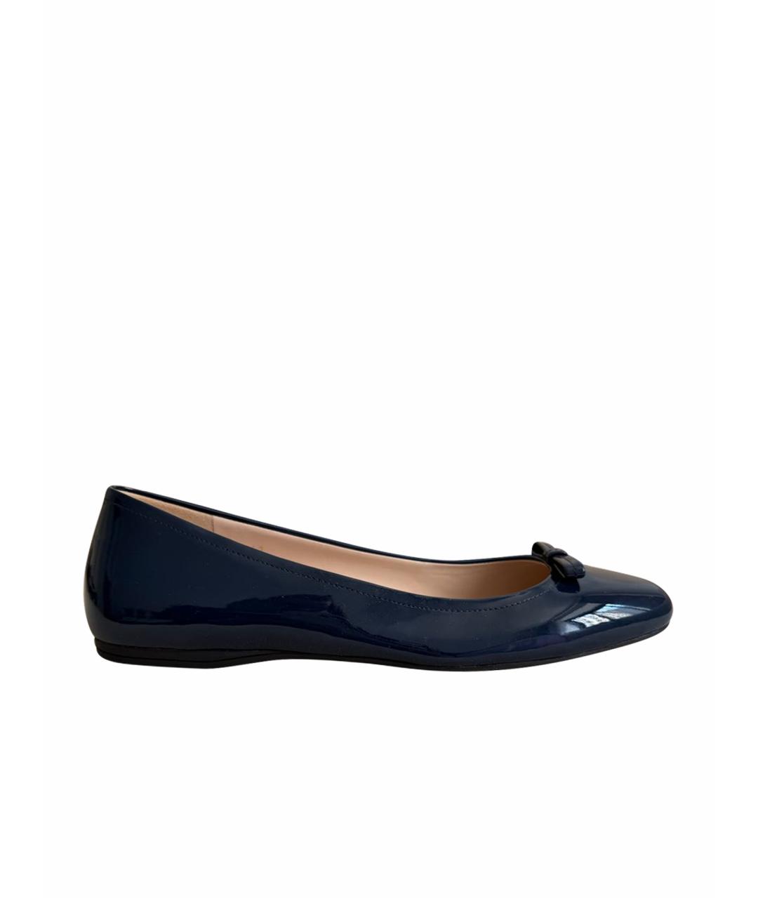 PRADA Темно-синие балетки из лакированной кожи, фото 1