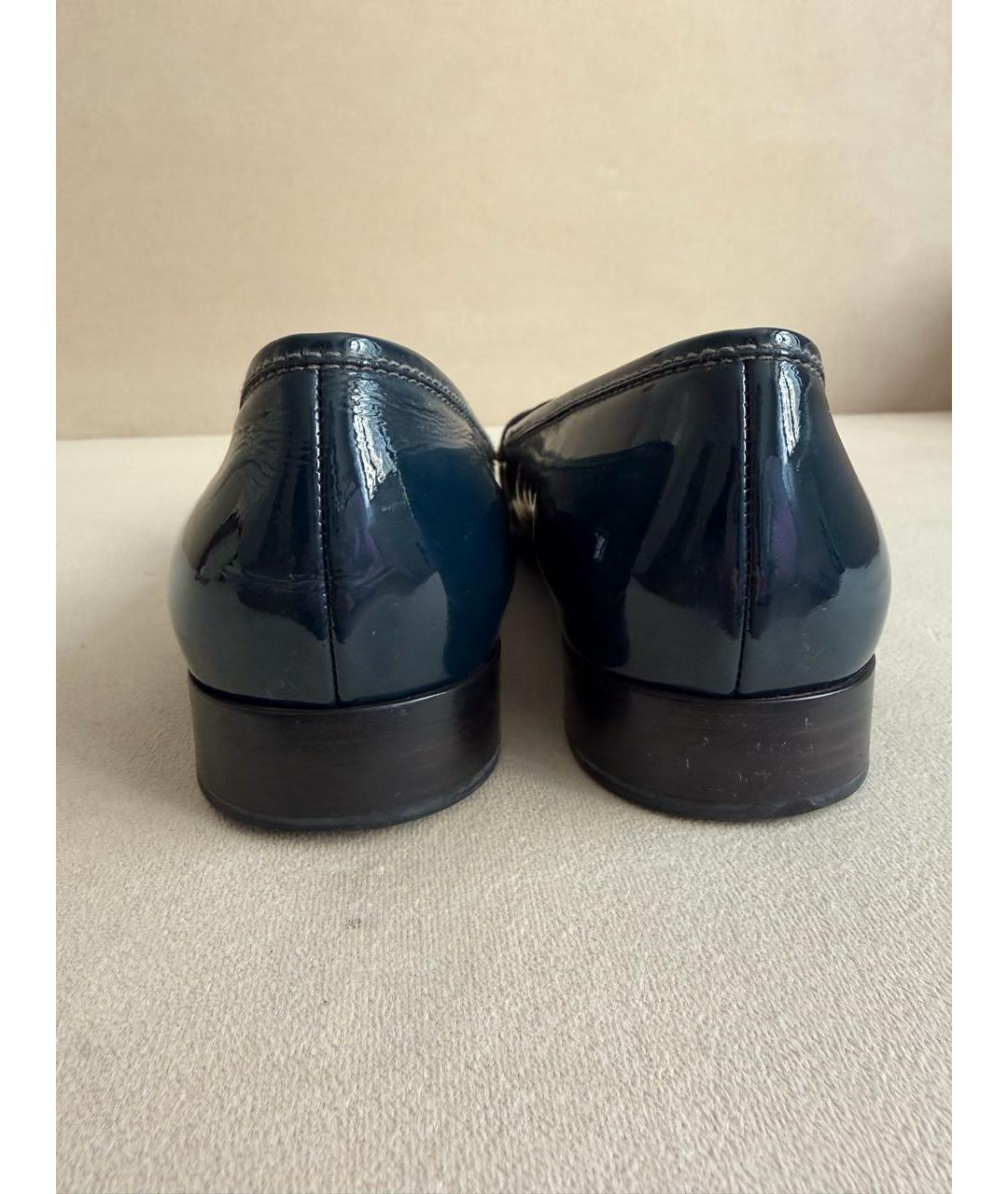 PRADA Темно-синие лоферы из лакированной кожи, фото 4