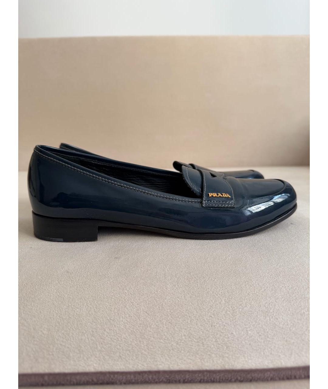 PRADA Темно-синие лоферы из лакированной кожи, фото 8