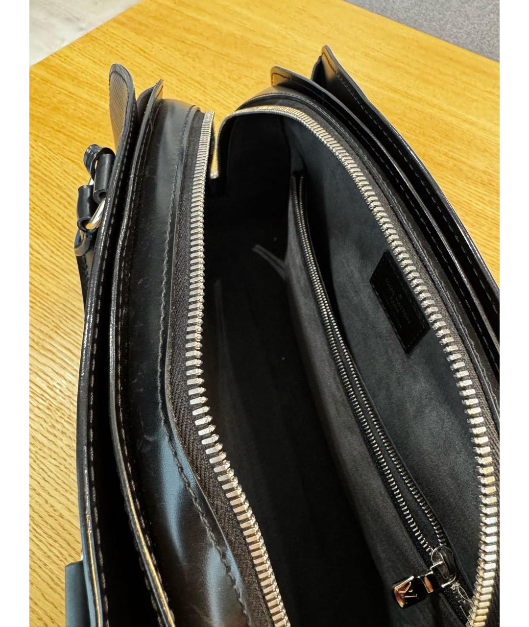 LOUIS VUITTON Черная кожаная сумка с короткими ручками, фото 4