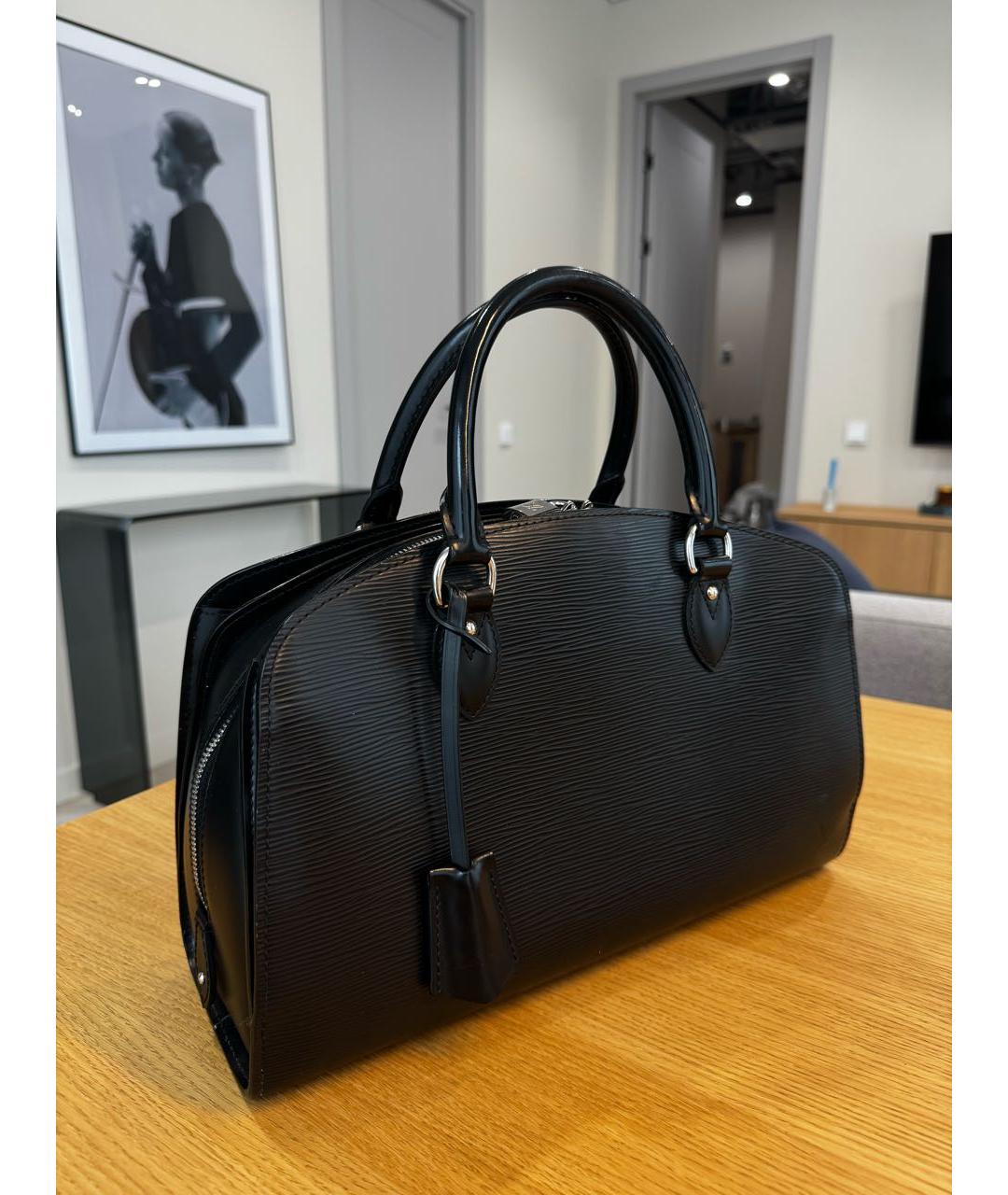 LOUIS VUITTON Черная кожаная сумка с короткими ручками, фото 2