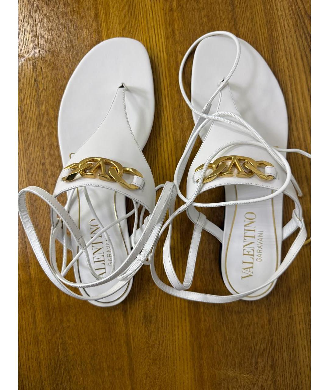 VALENTINO Белые кожаные босоножки, фото 6