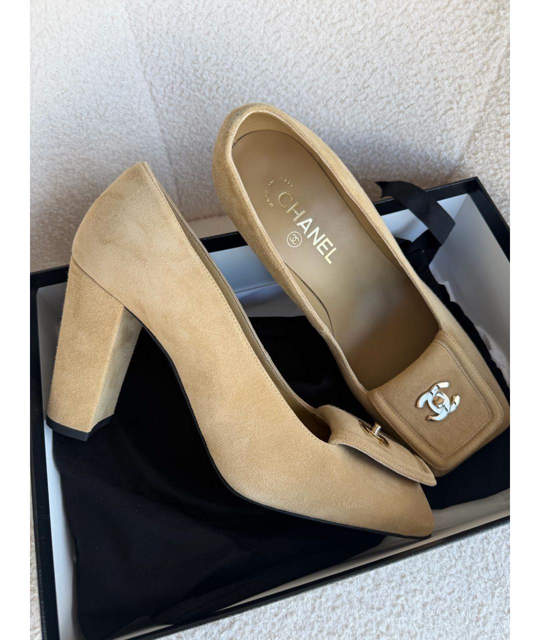 CHANEL Бежевые замшевые туфли, фото 3