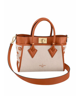 

Сумка тоут LOUIS VUITTON PRE-OWNED ON MY SIDE PM BAG