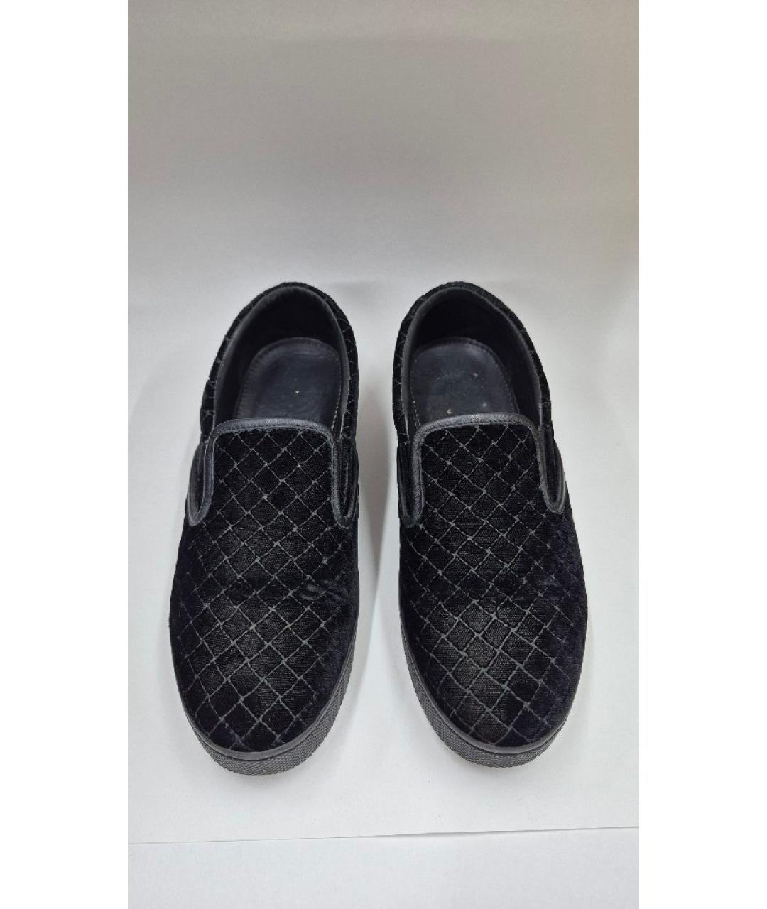 BOTTEGA VENETA Черные бархатные слипоны, фото 2