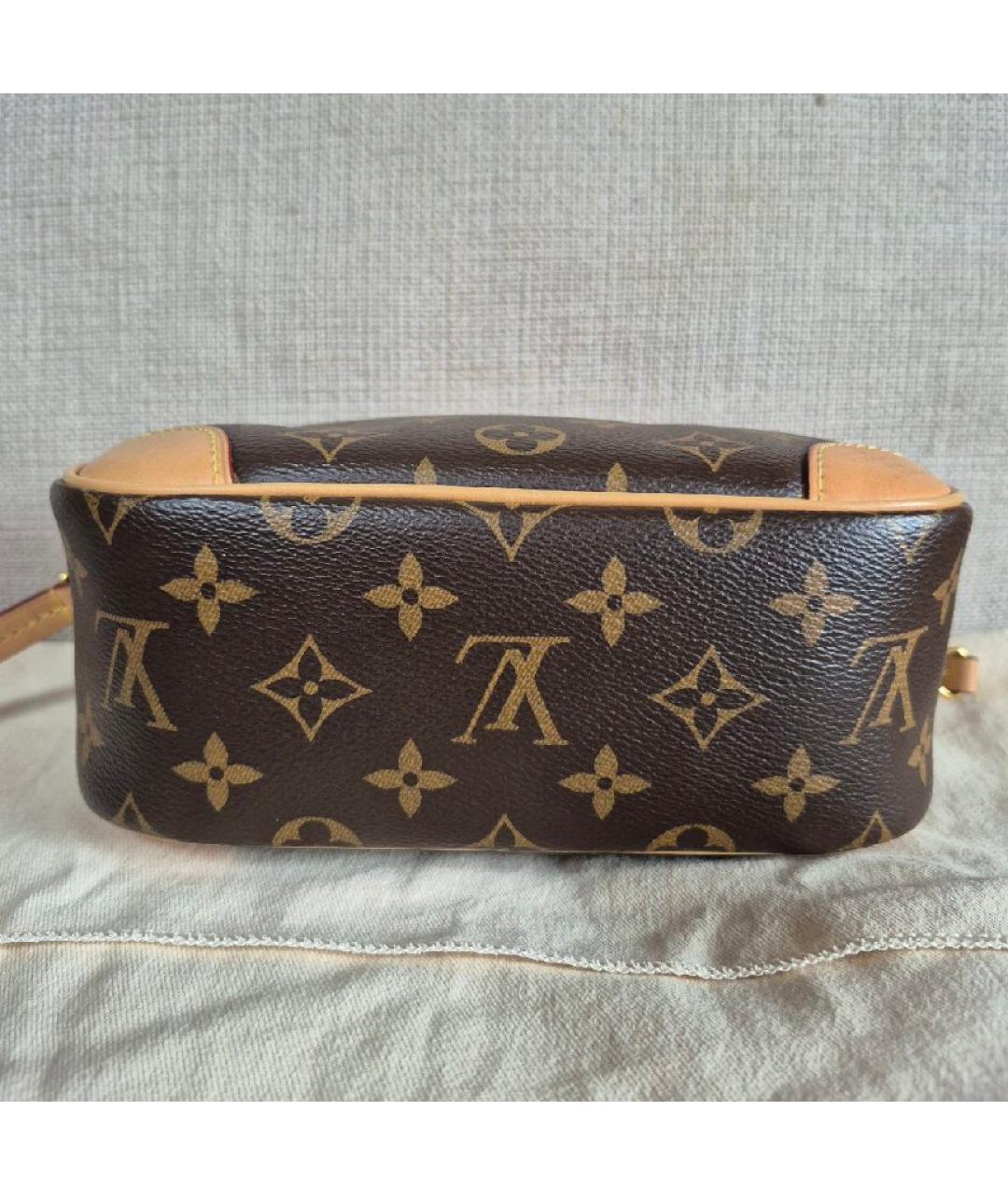 LOUIS VUITTON Коричневая кожаная сумка через плечо, фото 7