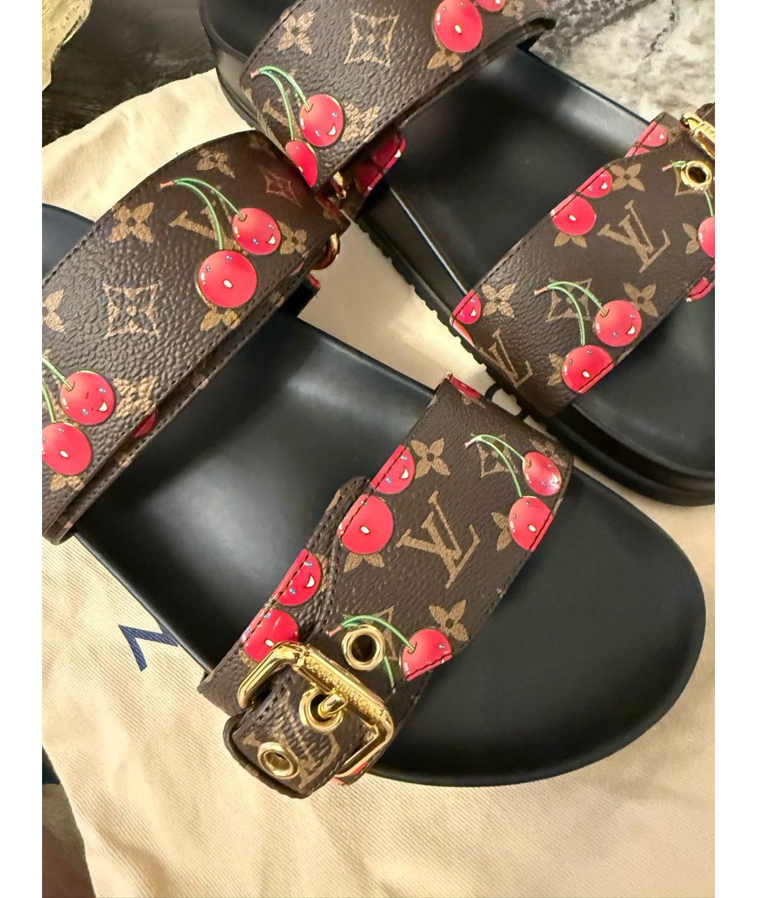 LOUIS VUITTON Коричневые кожаные сандалии, фото 5