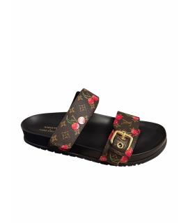 LOUIS VUITTON Сандалии