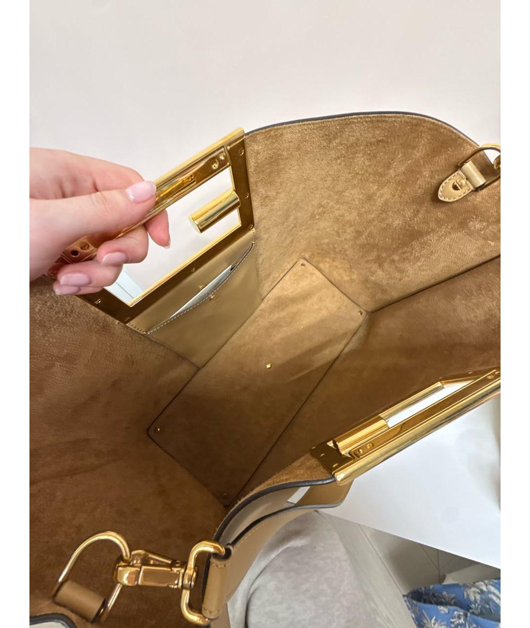 FENDI Бежевая кожаная сумка тоут, фото 4