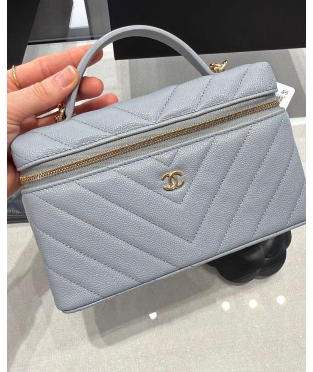 CHANEL Голубая кожаная сумка через плечо, фото 3