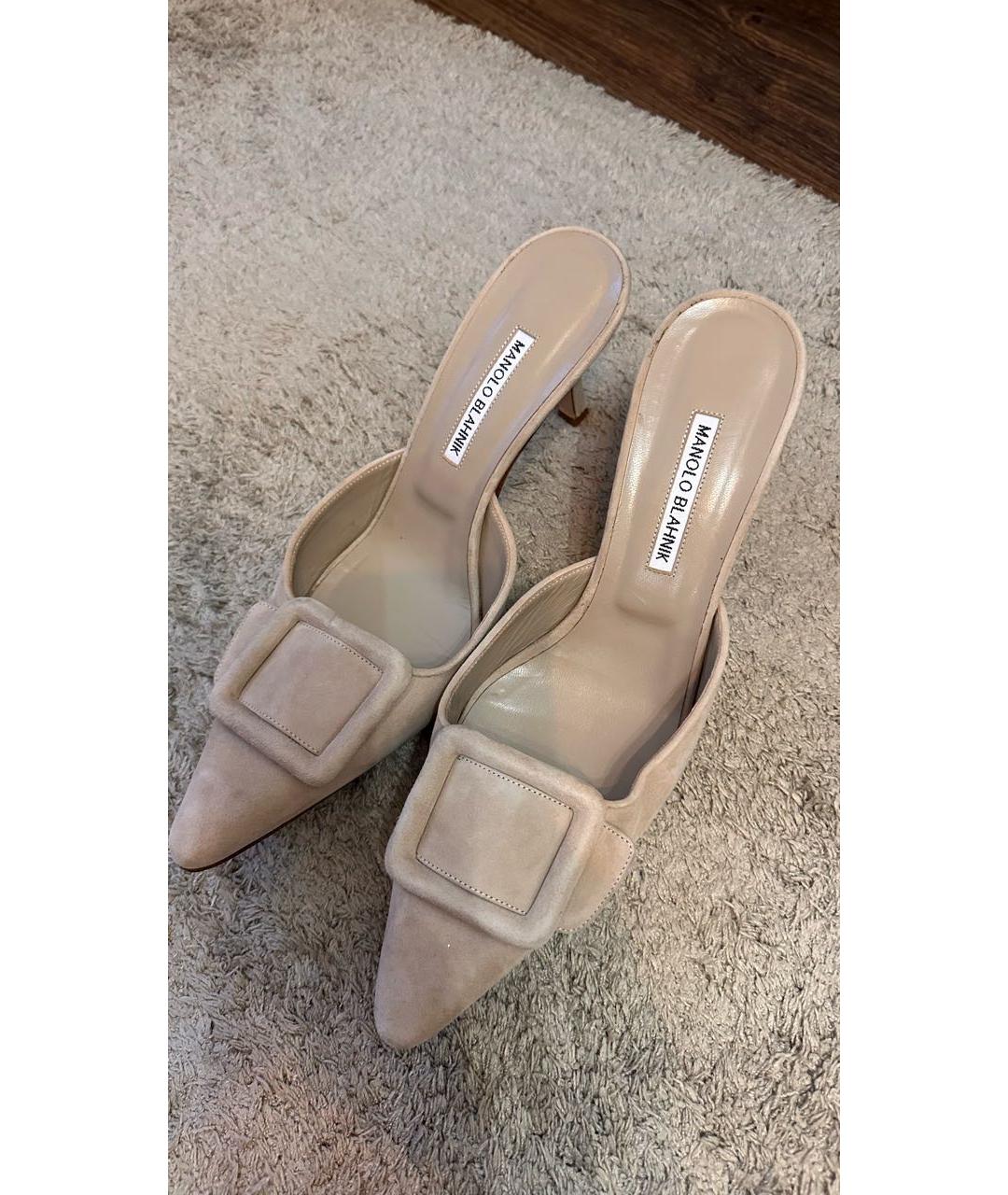 MANOLO BLAHNIK Бежевые замшевые мюли, фото 2
