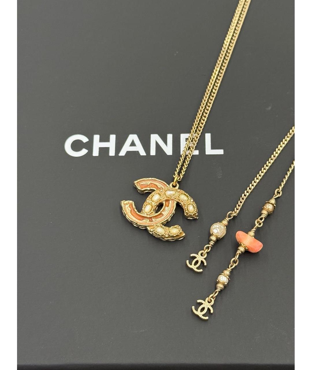 CHANEL Золотая металлическая подвеска, фото 4