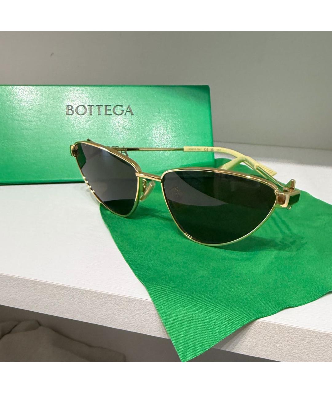 BOTTEGA VENETA Золотые металлические солнцезащитные очки, фото 2