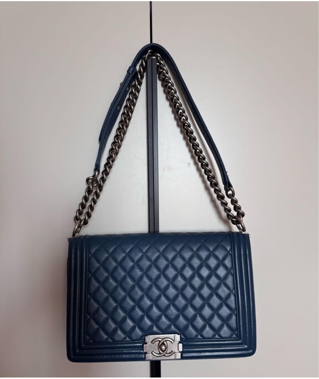 CHANEL Темно-синяя кожаная сумка через плечо, фото 6
