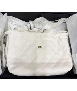 CHANEL Сумка через плечо