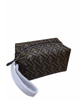 FENDI Косметичка