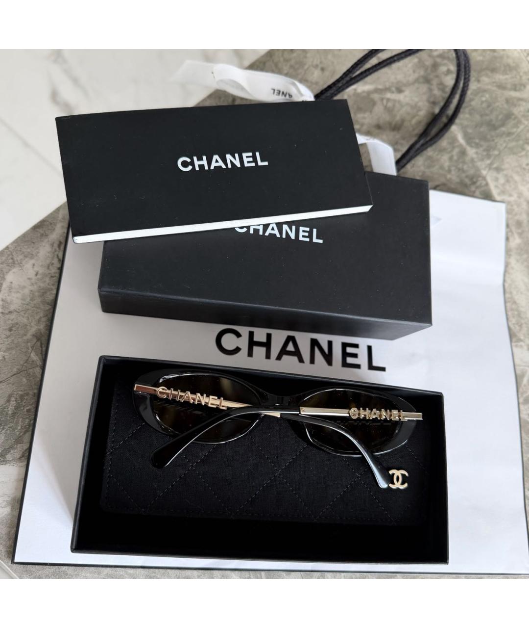 CHANEL Черные пластиковые солнцезащитные очки, фото 4
