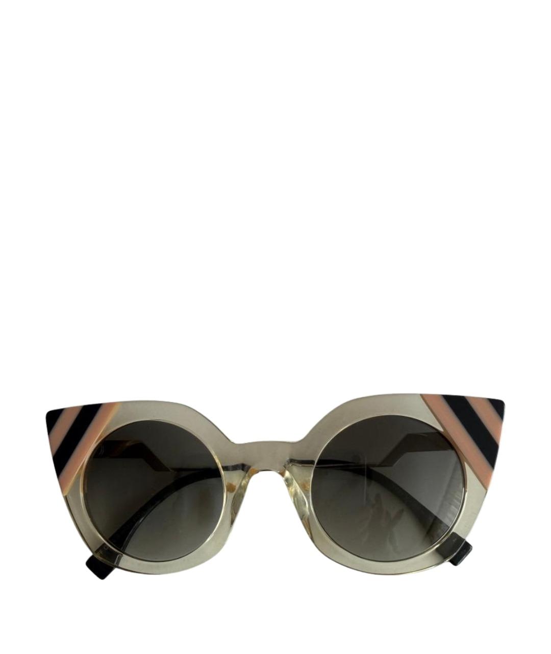 FENDI Бежевые пластиковые солнцезащитные очки, фото 1