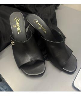 CHANEL Босоножки