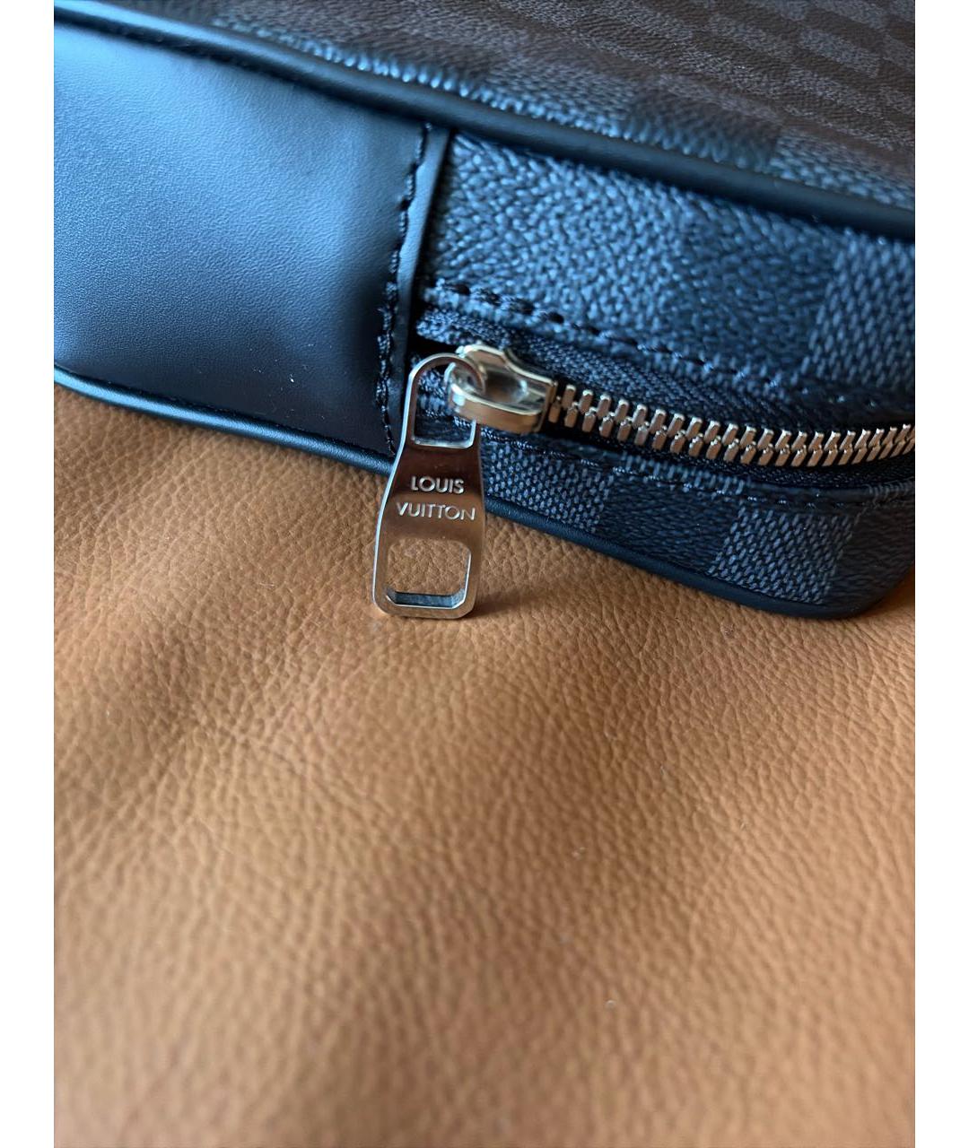 LOUIS VUITTON Серая сумка тоут из искусственной кожи, фото 3