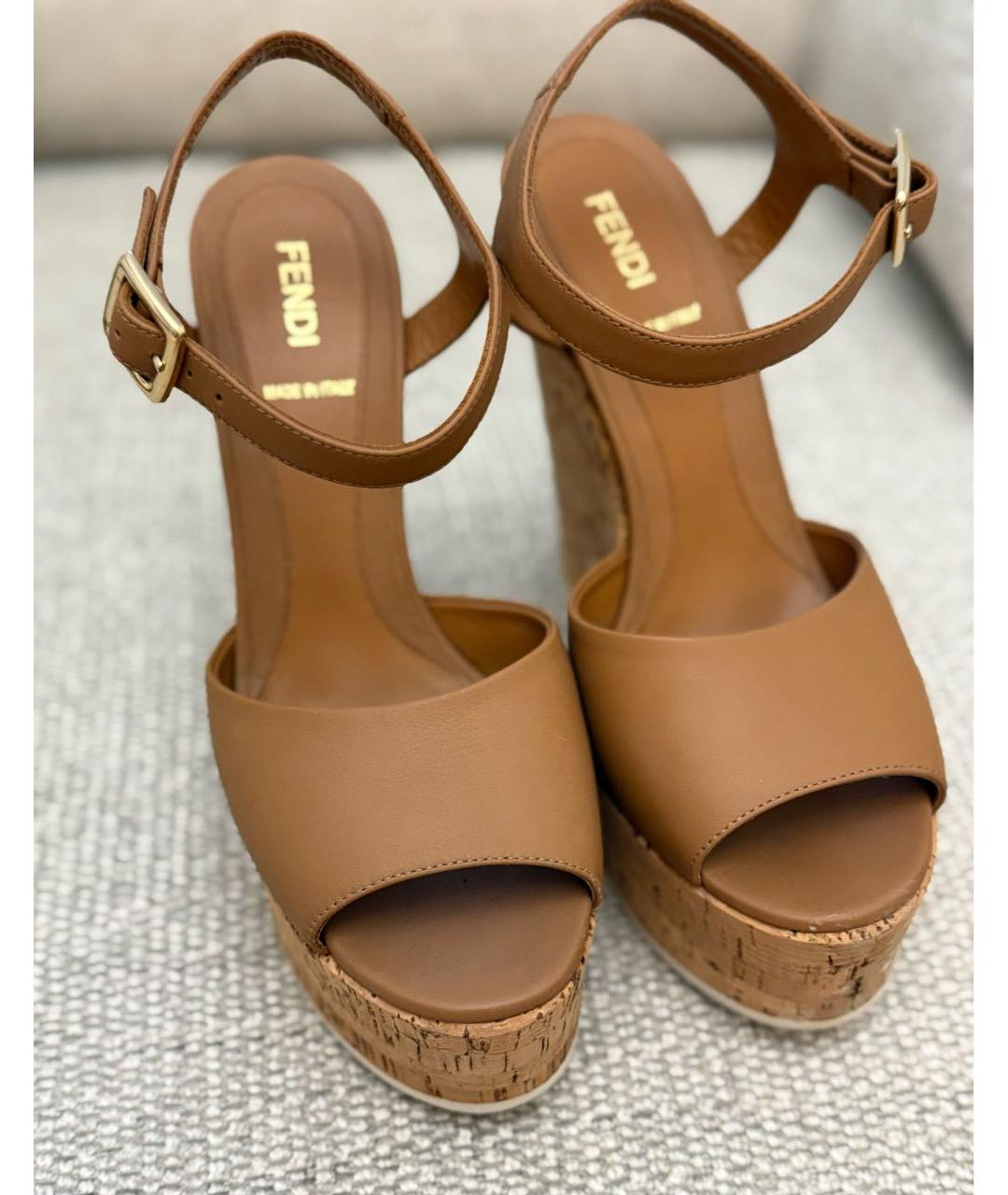 FENDI Коричневые кожаные босоножки, фото 2