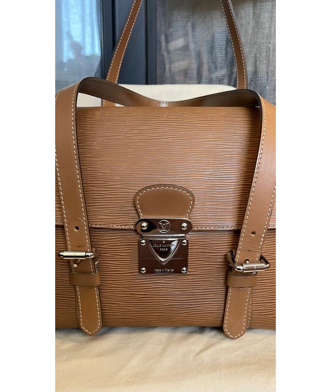 LOUIS VUITTON Бежевая кожаная сумка с короткими ручками, фото 6
